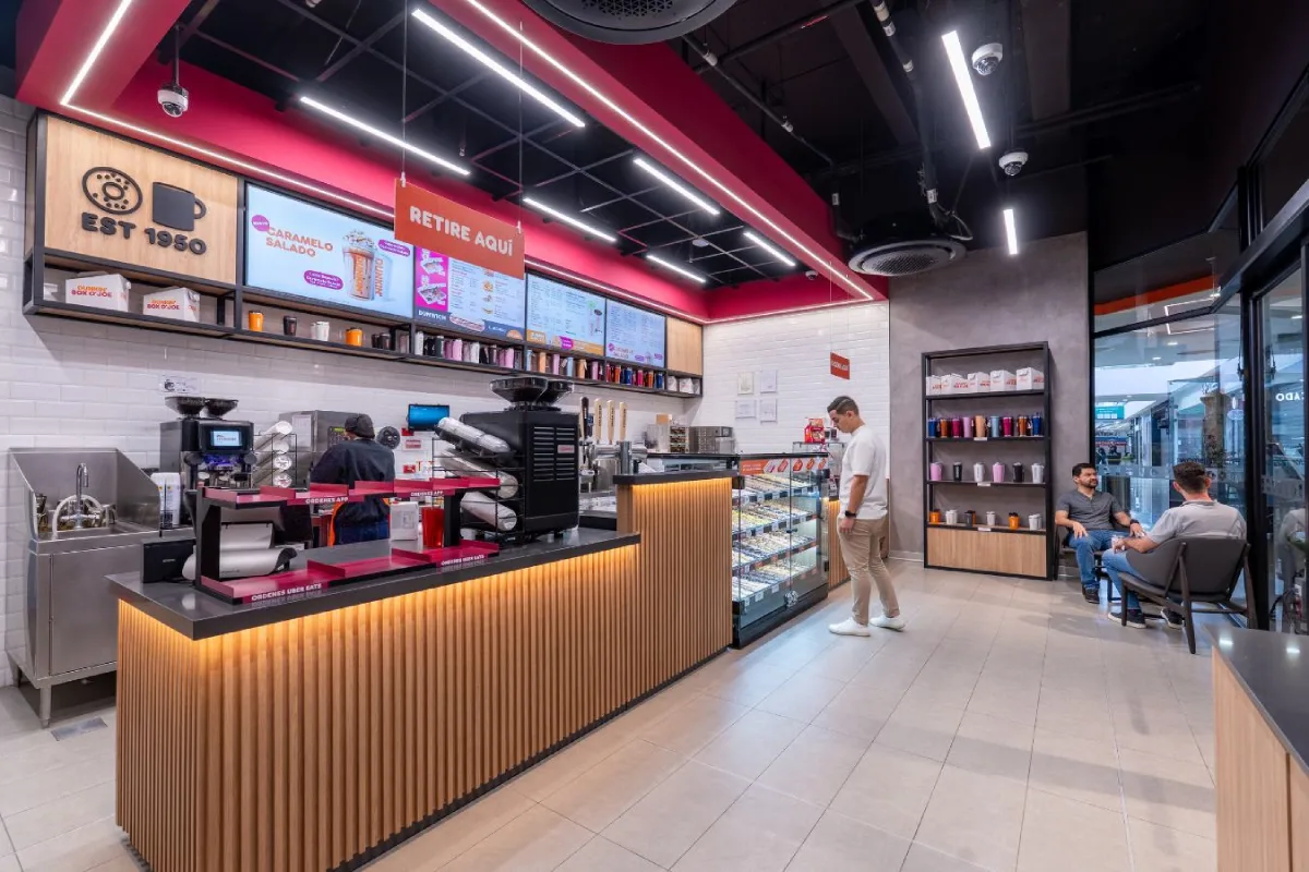 Dunkin Donuts - Efficient retail layout design maximizing small commercial footprint - Contract Workplaces.webp